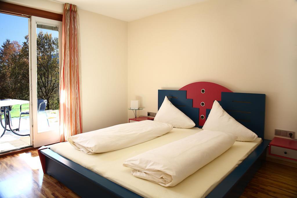 Hotel Auhof Schruns ภายนอก รูปภาพ