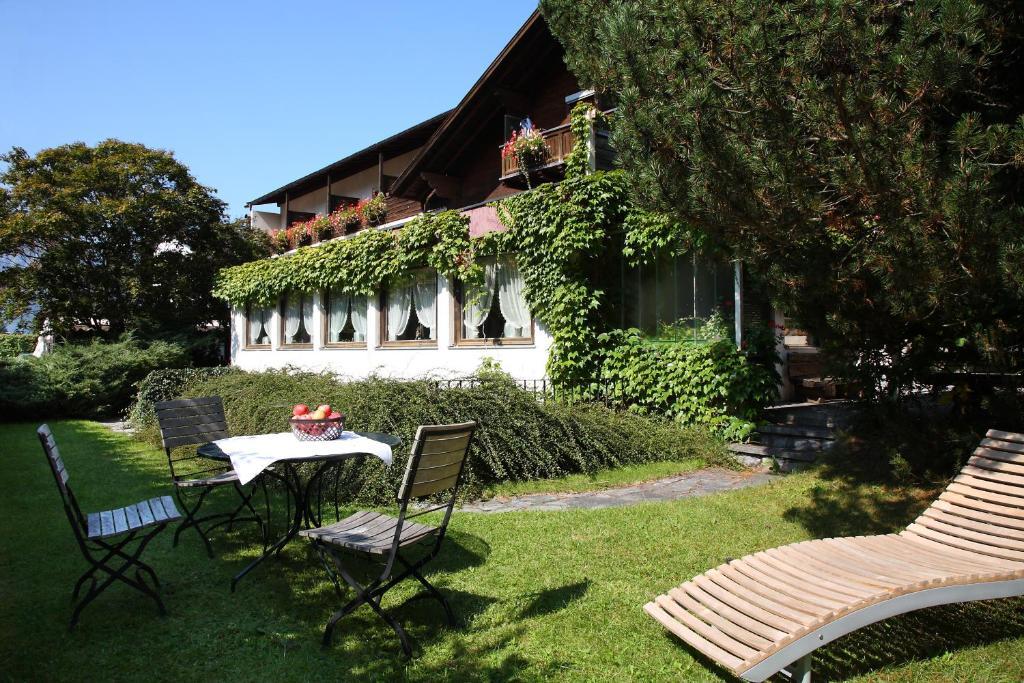 Hotel Auhof Schruns ภายนอก รูปภาพ